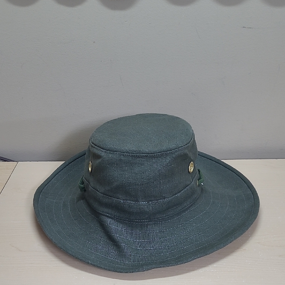 Tilley Hat Olive Green 100% Hemp Made In Canada Guaranteed For Life Size Medium